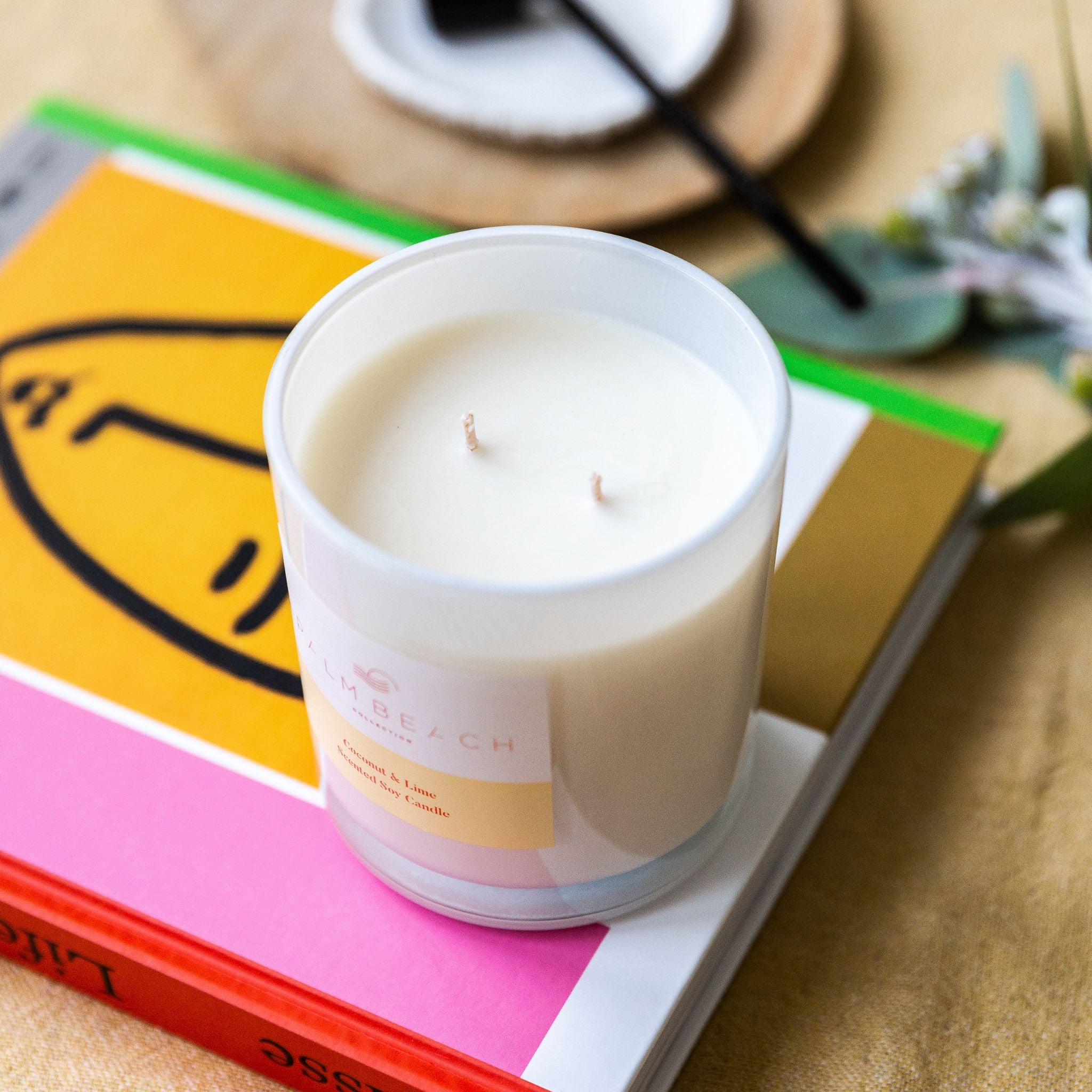 Coconut & Lime Scented Candle 420g