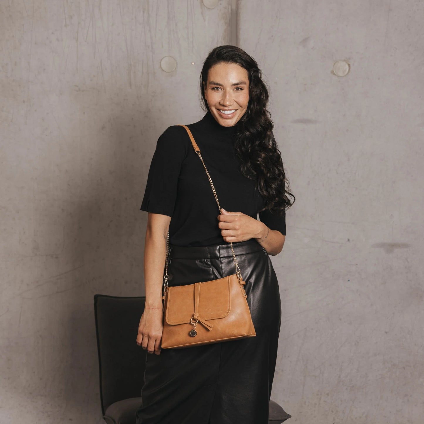 Sarafina Shoulder Bag Tan