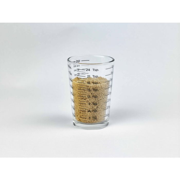 Essential glass measuring cup
