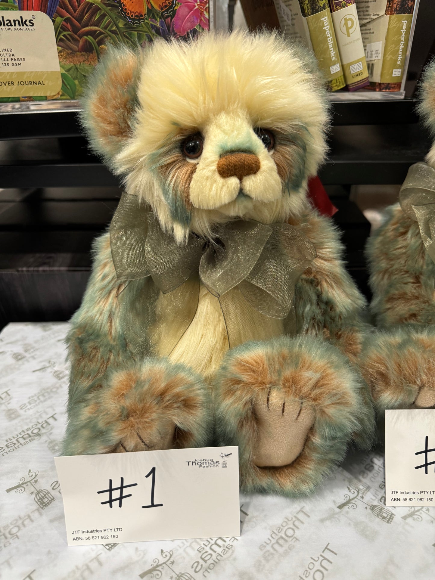 Charlie Bears | Bea