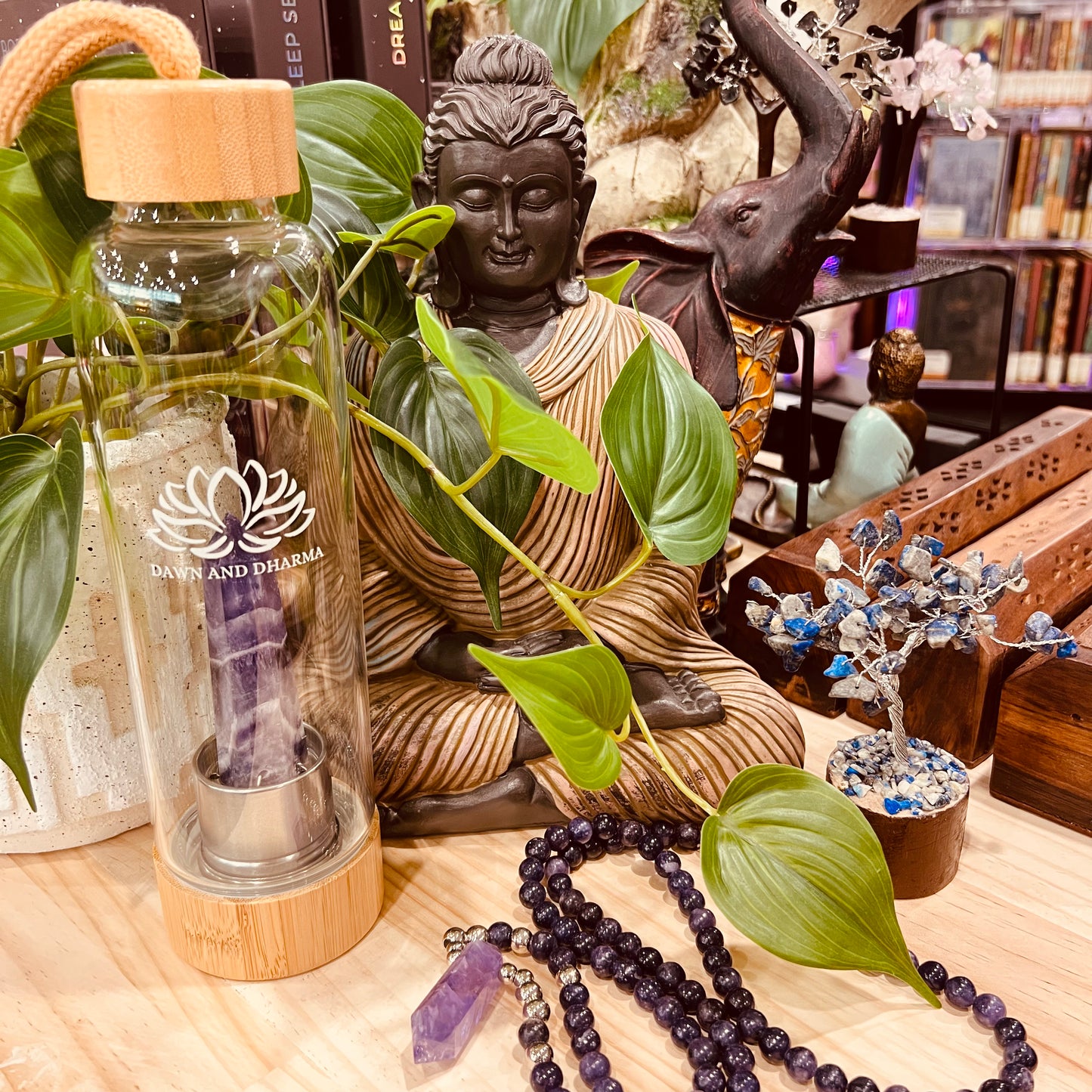 Crystal Point Water Bottle- Amethyst