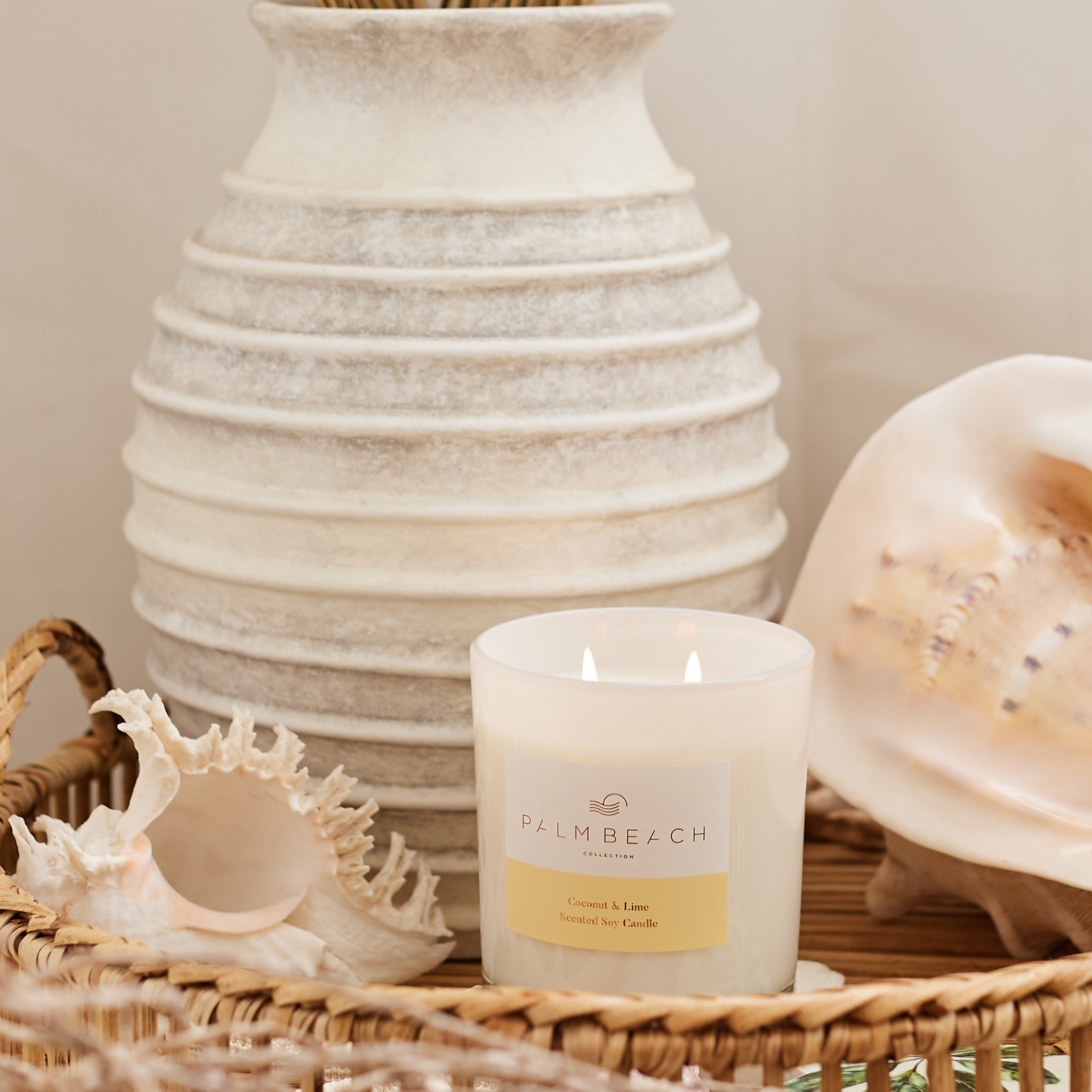 Coconut & Lime Scented Candle 420g