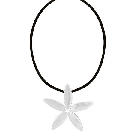 Cutout Flower Choker Necklace | Silver