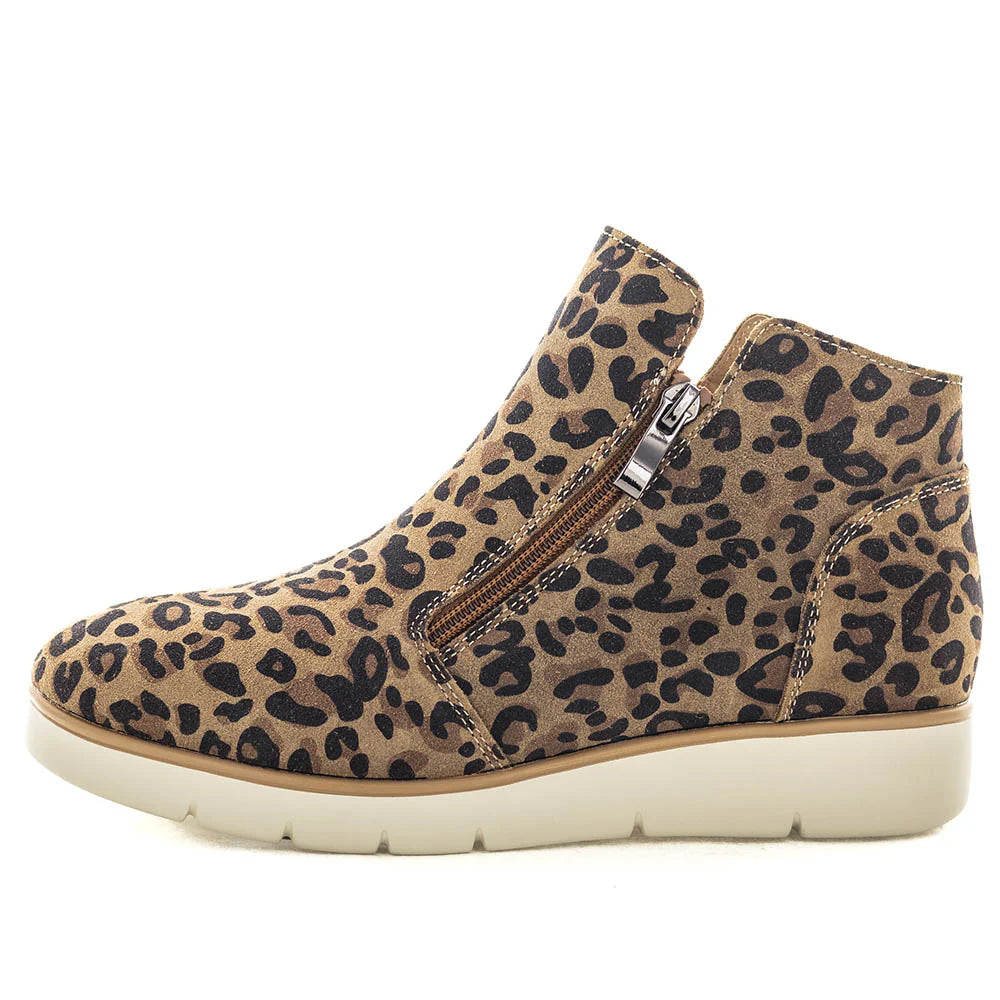 Joshua Thomas Fashion