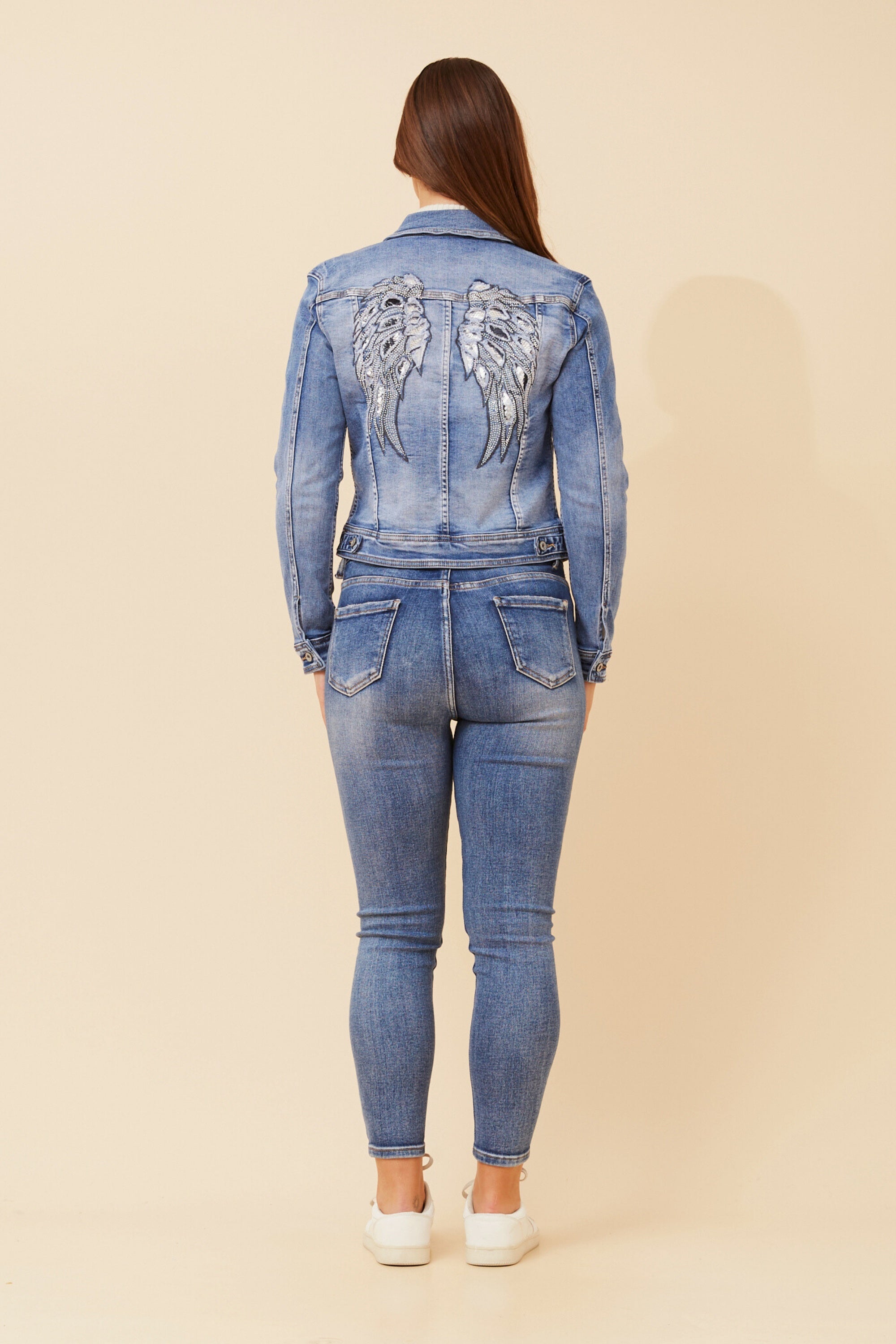 Joshua Thomas Fashion