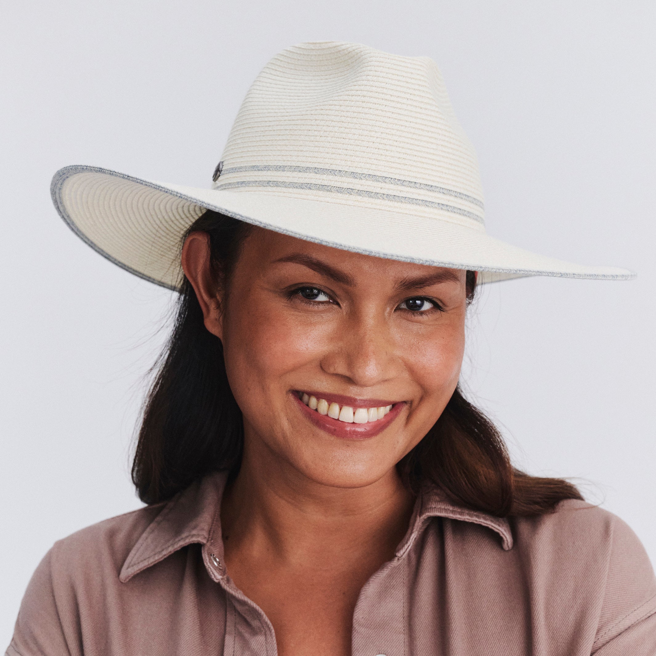 Rigon Liza Wide Brim Fedora | Ivory/Light Blue