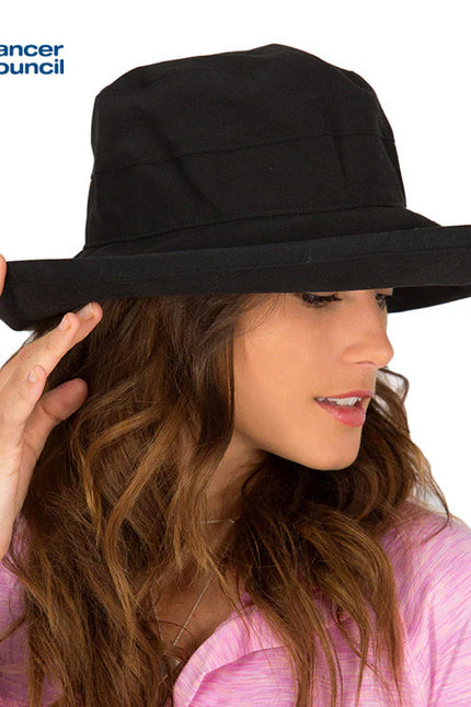 Essential Traveller | Black