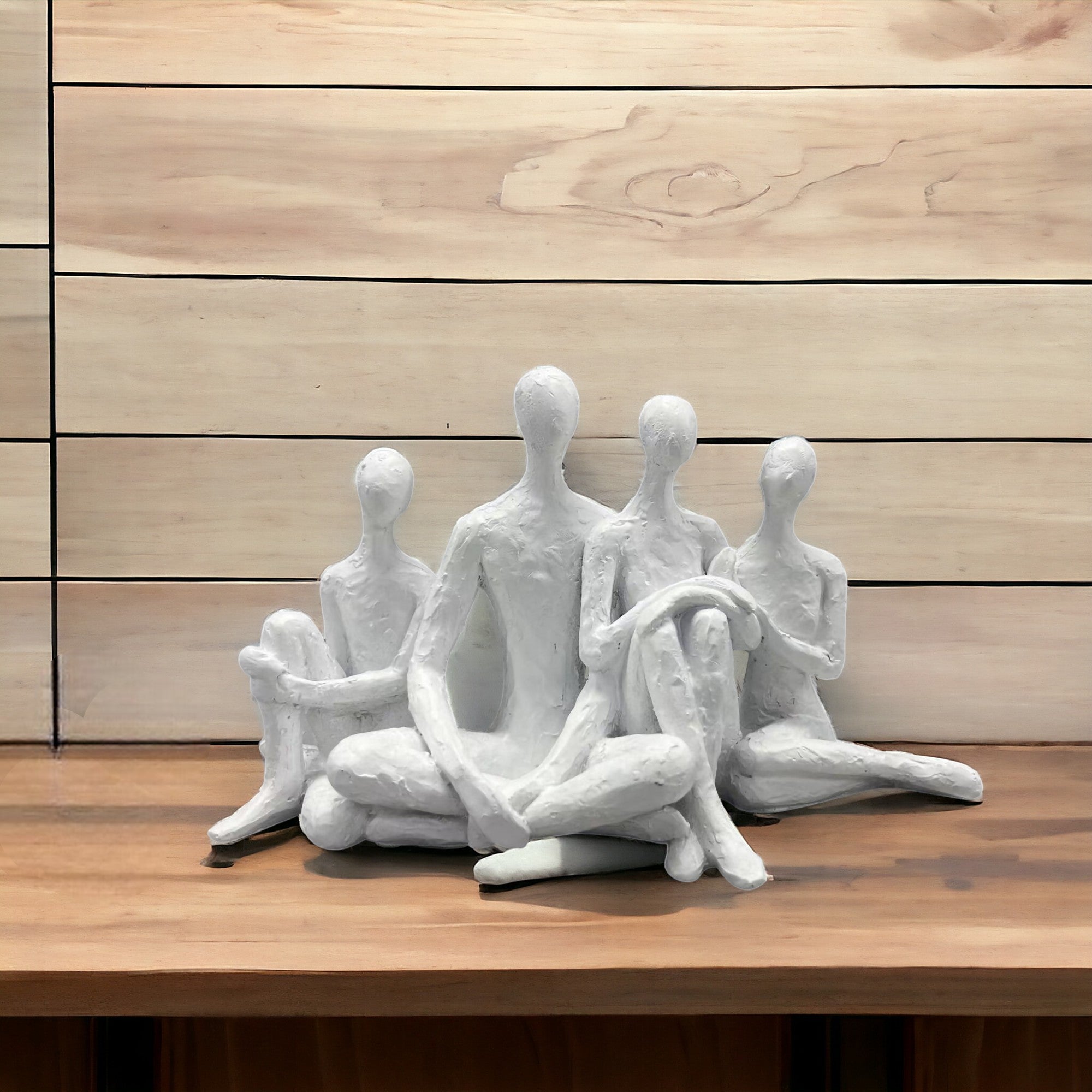 Group Hang Figurine | White (21x8x12cm)