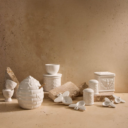 Davis & Waddell Wildflower & Hive Measuring Spoons White