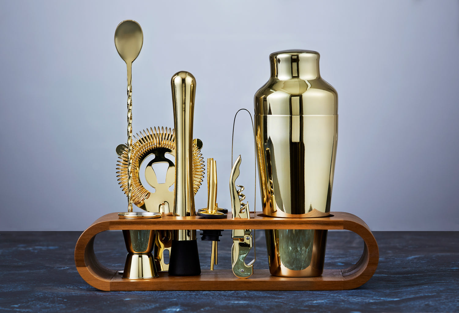 Davis & Waddell Bar Set with Acacia Stand Gold