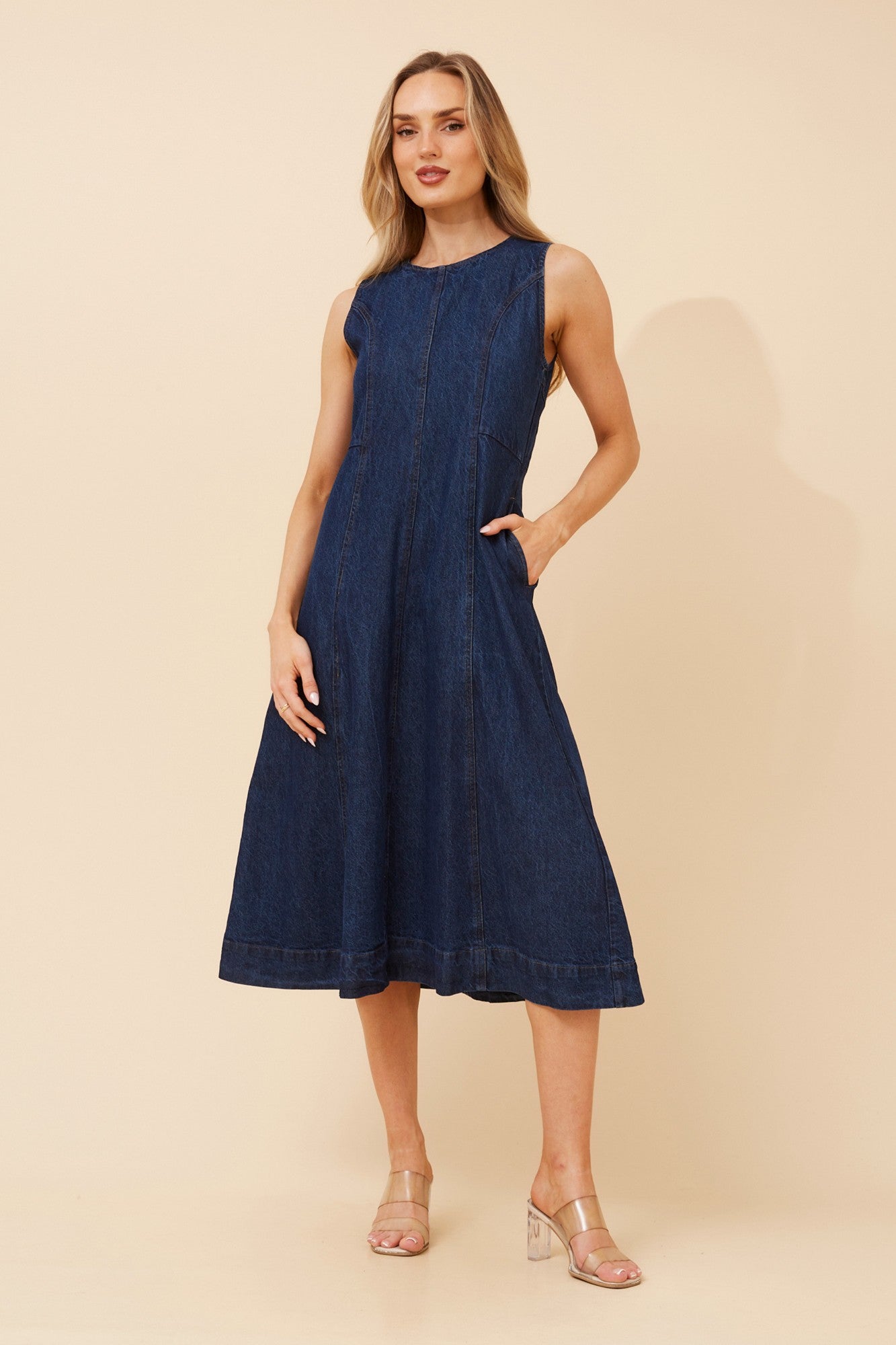 ELISAI DENIM MIDI DRESS