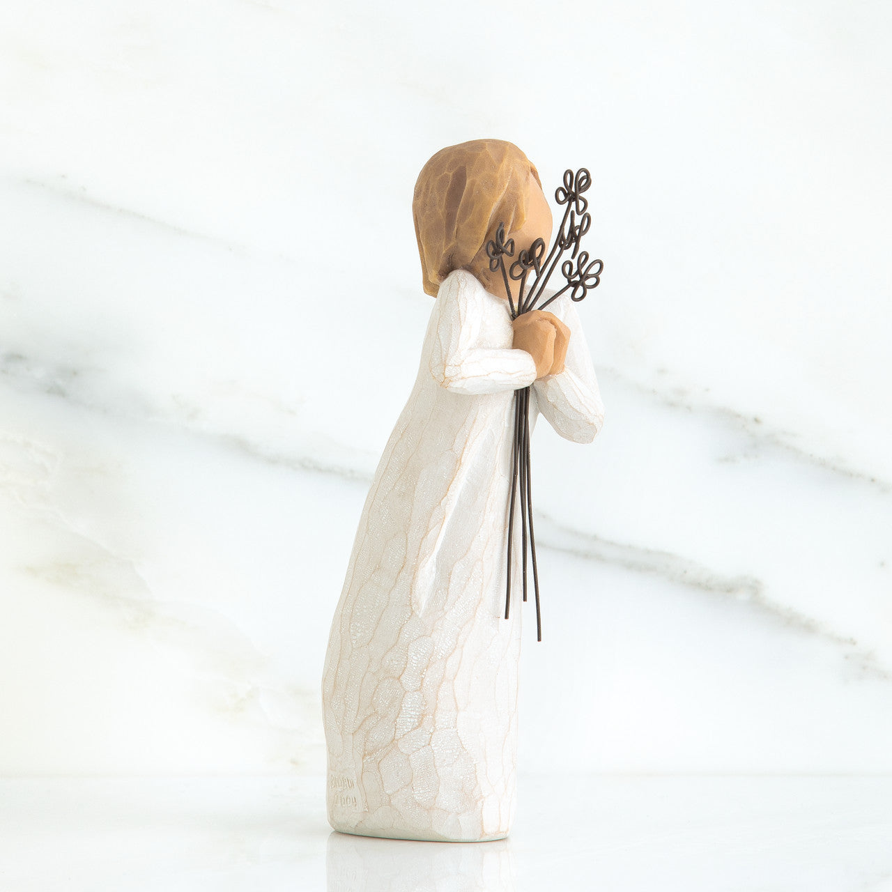 Friendship sculpted figure by Susan Lordi | Willow Tree