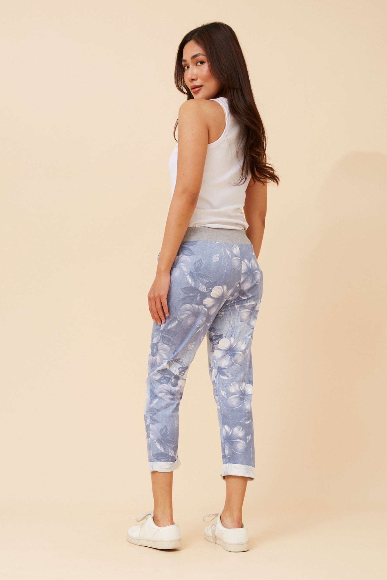 GINNA FLORAL JOGGER PANTS