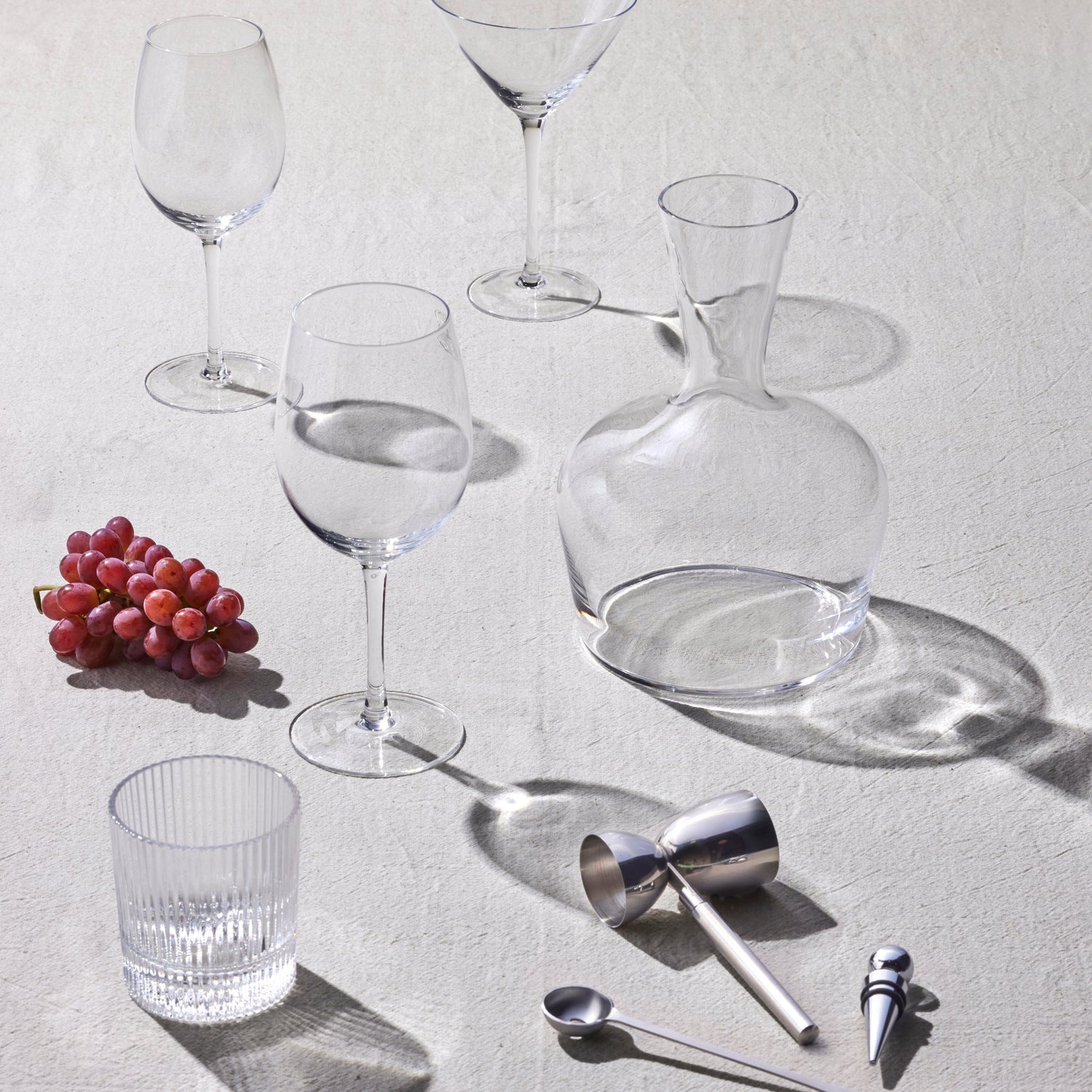 Davis & Waddell Ascot Glass Carafe 2L Clear