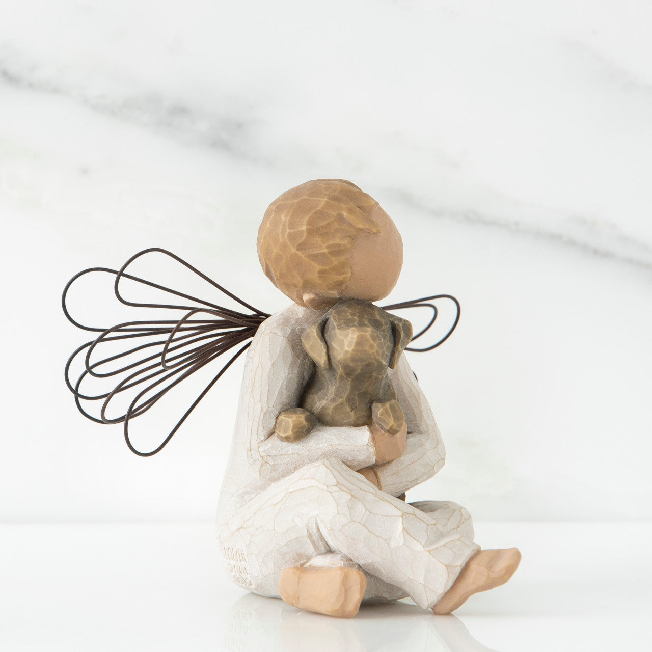 Angel of Comfort figurine | Official Willow Tree