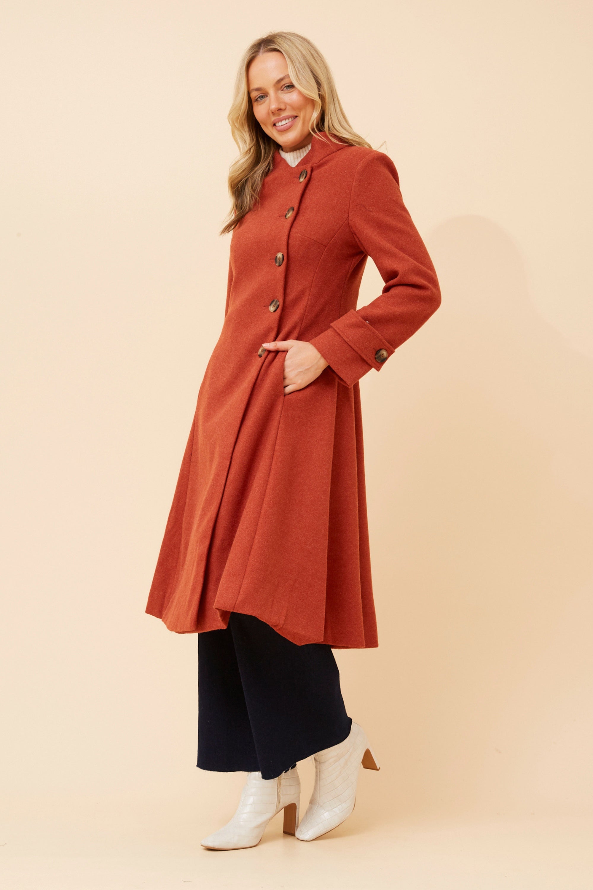 Joshua Thomas Fashion