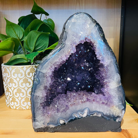 Amethyst Geode Cave (A Grade)